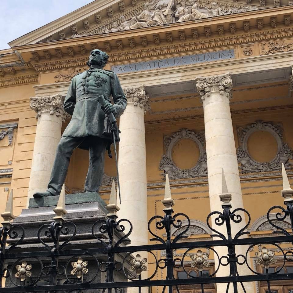Carol Davila's statue, Bucharest (by Adrian Thomas) (2).jpg